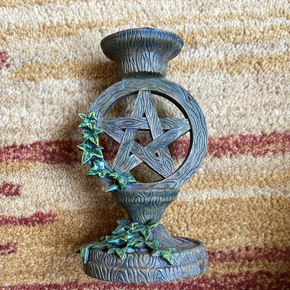 Wood look resin pentacle with leaves taper candle holder pagan Wicca witchy